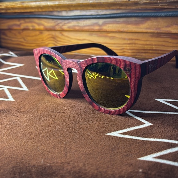 Spectrum Aikau Wood Polarized Sunglasses main image 6
